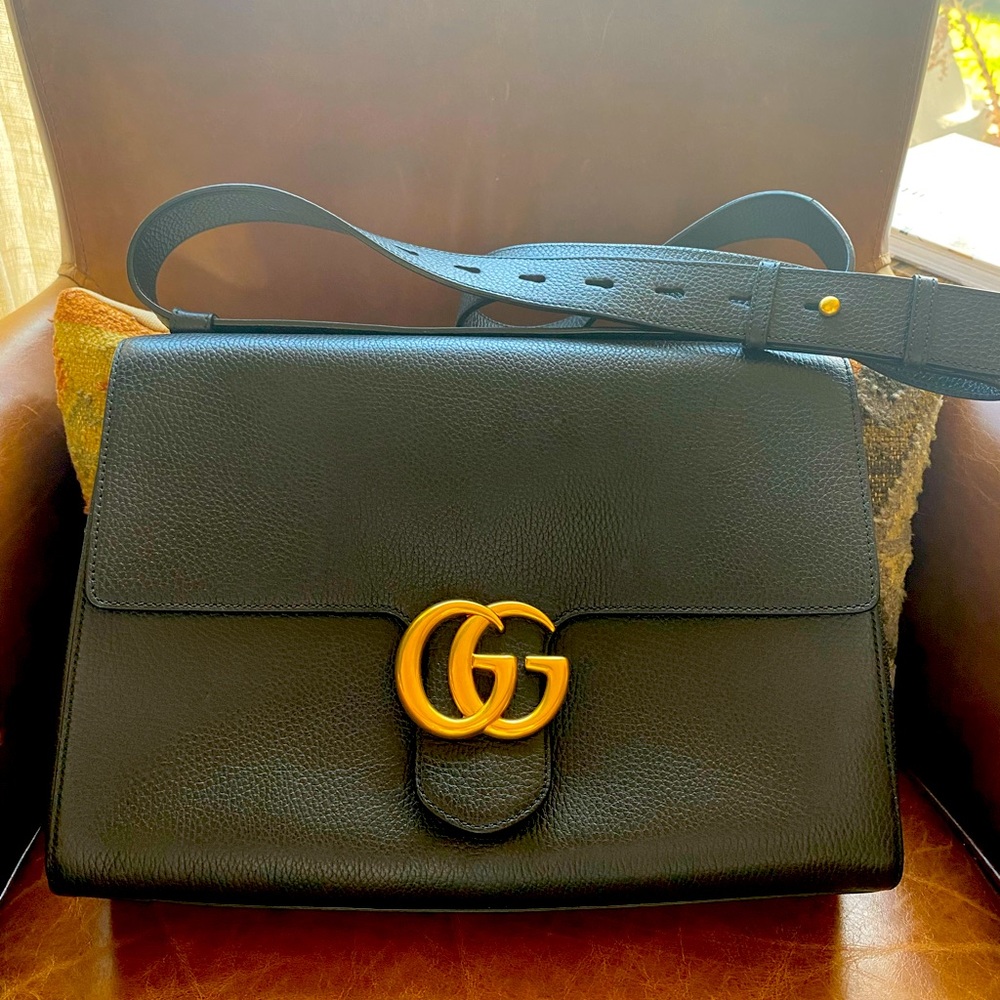 Gucci Black Grained Leather Marmont Messanger Bag